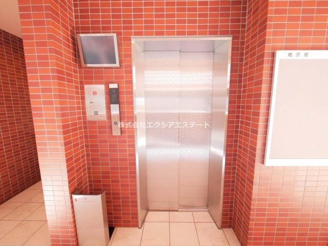 大阪市阿倍野区阿倍野筋３丁目の賃貸マンションのロビー