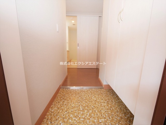 大阪市阿倍野区阿倍野筋３丁目の賃貸マンションの玄関