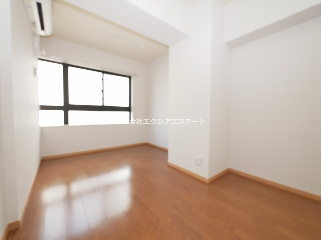 大阪市阿倍野区阿倍野筋３丁目の賃貸マンションの居間・リビング