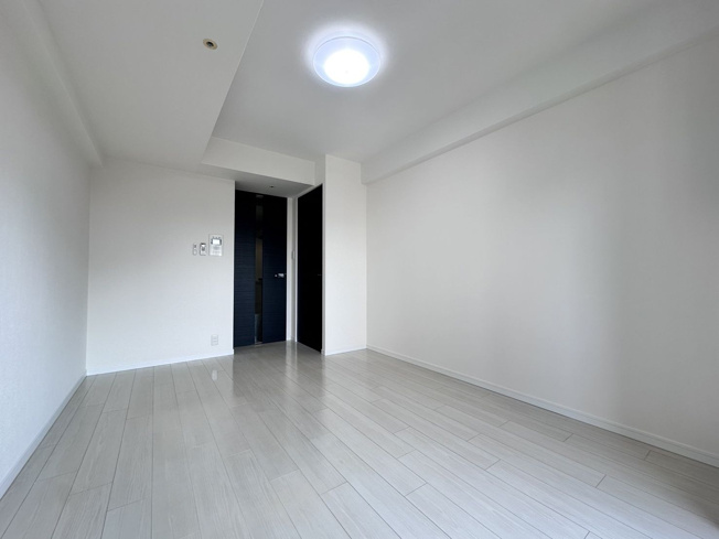 【居間・リビング】S-RESIDENCE神戸磯上通