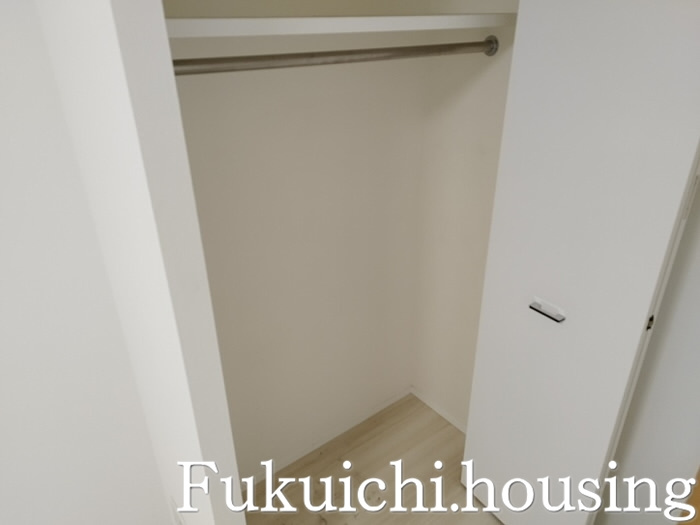 スカイコートパレス明大前の収納