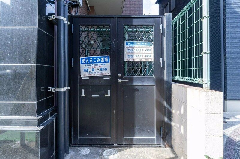 AP966 ダブルーンⅧ桜坂のエントランス