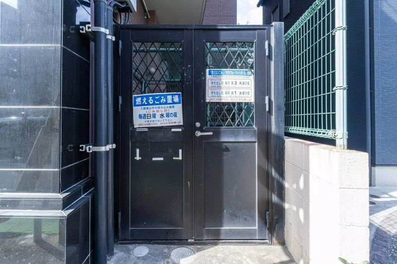 AP966 ダブルーンⅧ桜坂のエントランス
