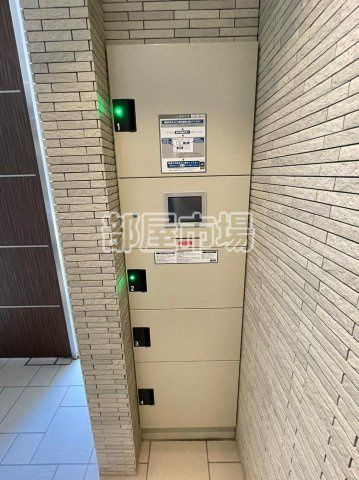 プチ･フルール入谷のその他共用部分|宅配ボックス