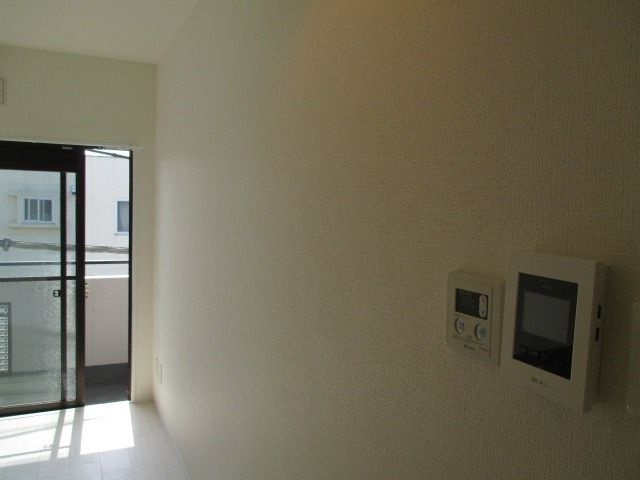 ローズガーデン５番館(A-013)の寝室