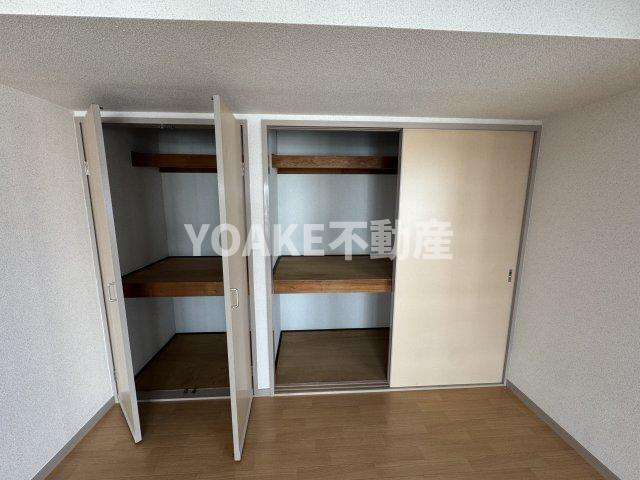 相模原市南区相模大野８丁目の賃貸マンションの収納|別部屋の写真になります。現況優先。