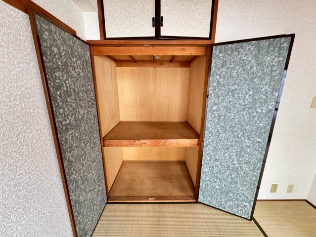 センチュリーKIビルのセキュリティ|別部屋の写真になります。現況優先。