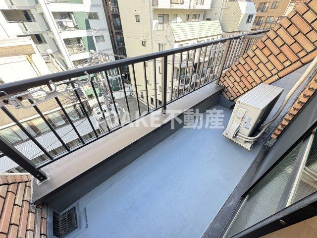相模原市南区相模大野８丁目の賃貸マンションのバルコニー|別部屋の写真になります。現況優先。