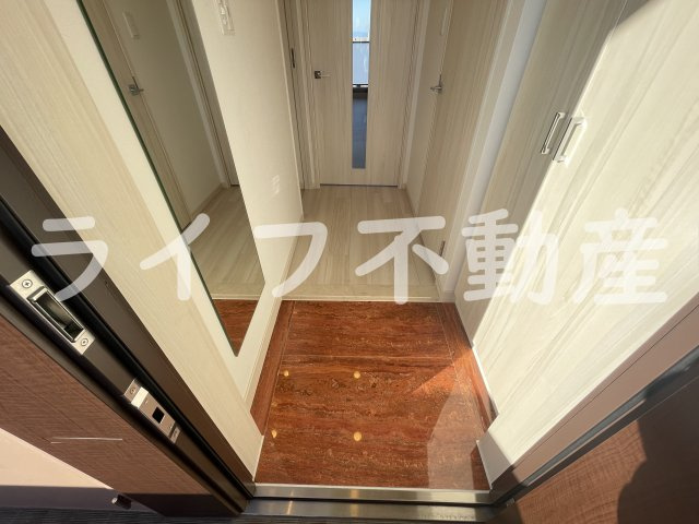 プレジオ布施EUROの玄関