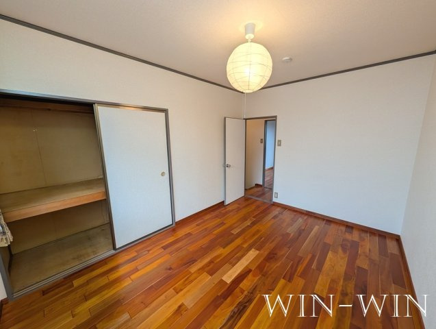 ユトリロ岩田 Cの寝室