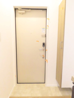 ソレイユM船橋の玄関