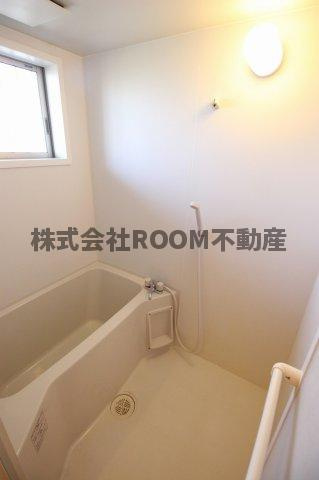 ラ・メール吉尾の浴室|お風呂です