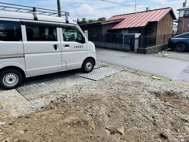 八王子市　横川町　新築一戸建て　２０期の駐車場|～並列2台駐車可能～