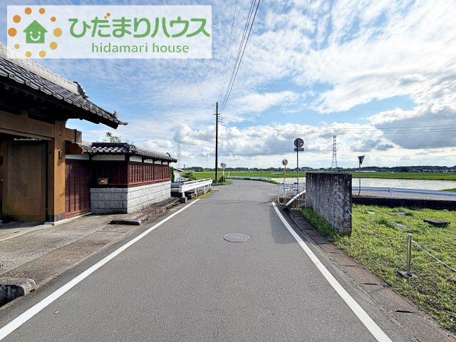 【前面道路含む現地写真】 | つくば市小田　売地　119坪