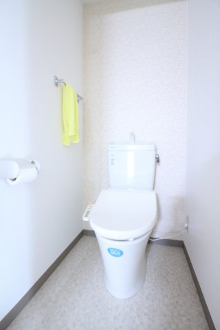 中西マンションのトイレ