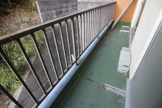 中西マンションのバルコニー