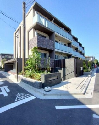 【外観】 | クレイシアＩＤＺ中野鷺宮 | 鉄筋コンクリート造のがっちりとした建物。