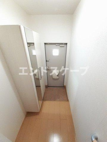 プロムナードⅡの玄関|高崎、前橋のお部屋探しはエンドスケープまで！お客様の理想お聞かせ下さい♪