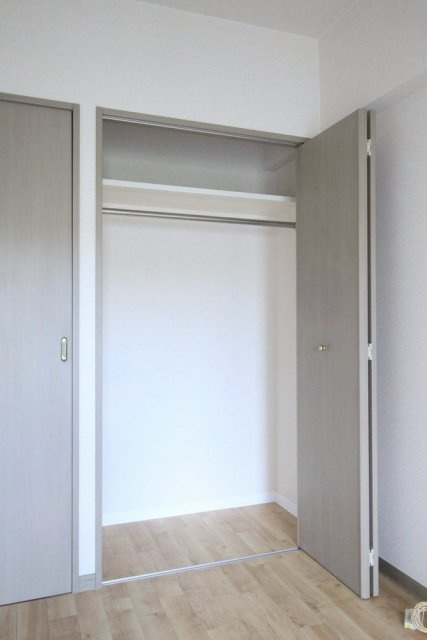 エルサンタフェ渋谷の収納|クローゼット