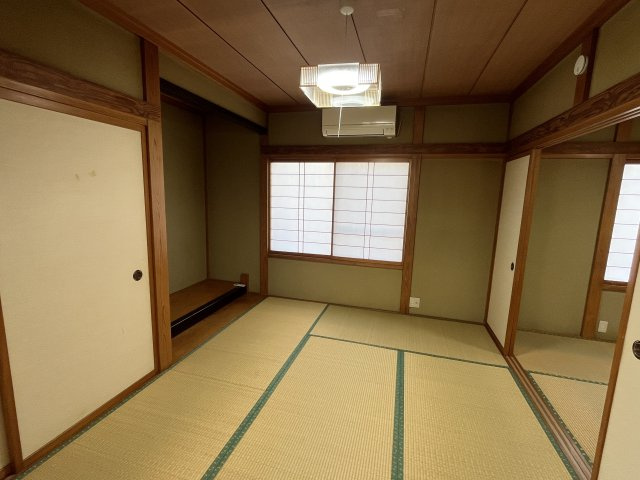 鶴岡市北茅原町　中古住宅のキッチン
