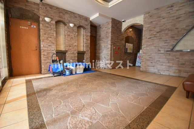 エステムコート谷町六丁目Ⅱアクティーネのロビー