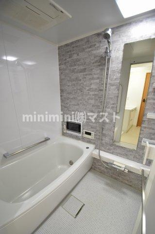 エステムコート谷町六丁目Ⅱアクティーネの浴室