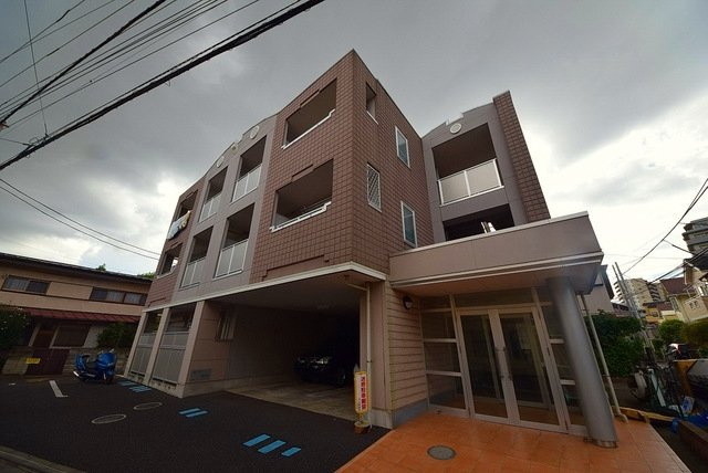 ジュネス飛田給の外観