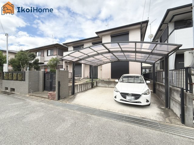 神戸市西区宮下１丁目　中古戸建のエントランス|●年中無休：当日予約可●洗面台交換やキッチン交換など、リフォーム歴ございます！