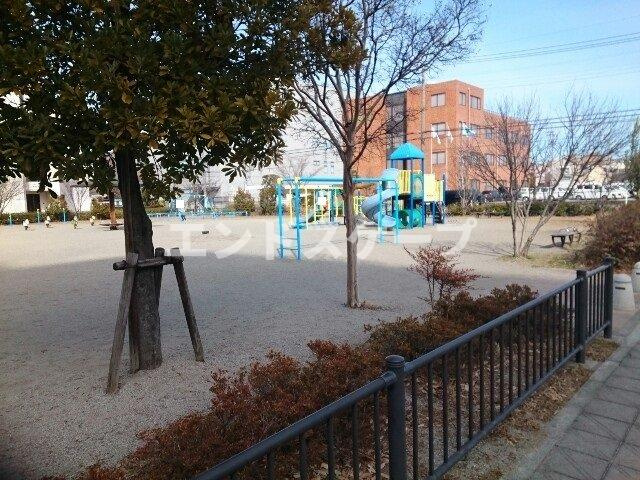 ラパンイーストの周辺|東町公園まで300m
高崎、前橋のお部屋探しはエンドスケープまで！お客様の理想お聞かせ下さい♪