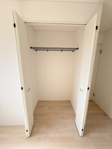 三郷市東町　新築戸建　全1棟の収納|同施工会社の参考写真になります。