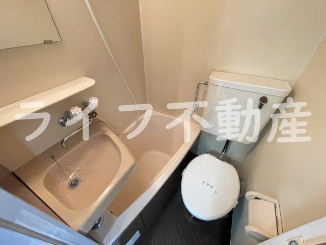 エアリーコート小阪の浴室