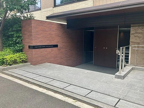 【エントランス】