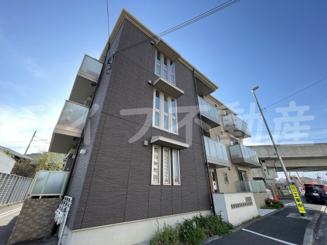 サンクレイン長瀬の外観|おしゃれな外観です