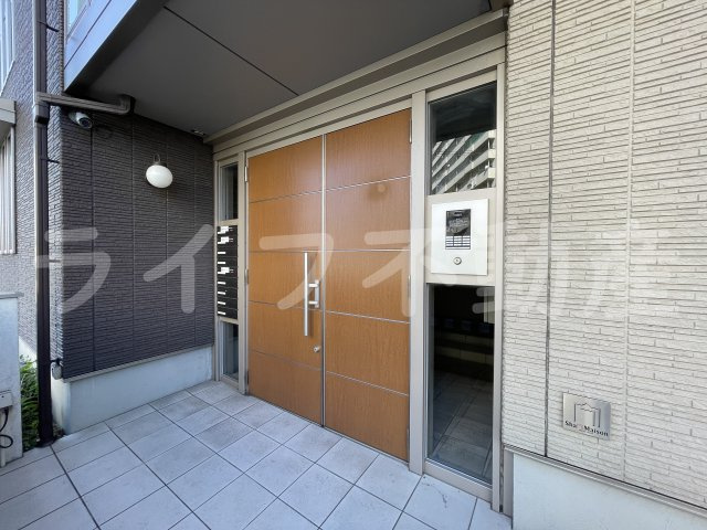サンクレイン長瀬のエントランス|清潔なエントランスです