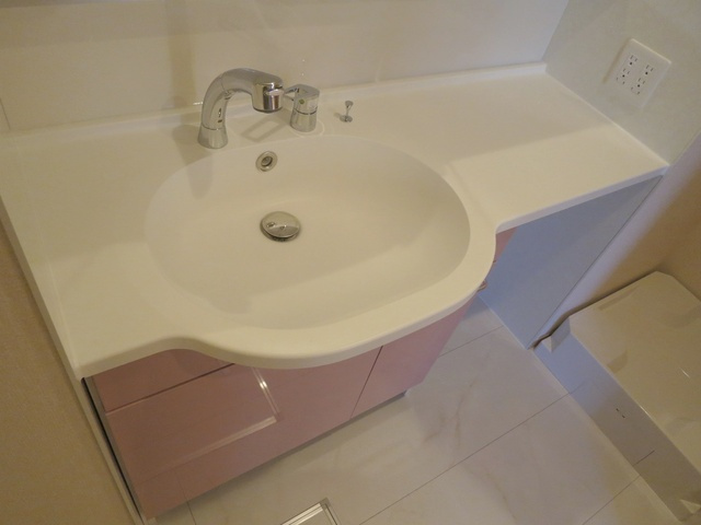ステラカーサの洗面所|嬉しい独立洗面台です♪