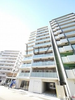 ベルシード阪東橋マキシヴの外観