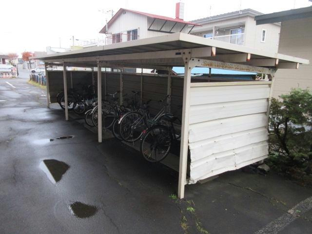グリーンオークマンションの駐車場