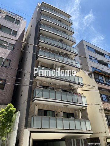 シルヴァーアウルの外観