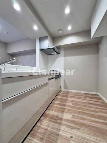 亀有ガーデンハウスのキッチン|ドキドキの新生活も、安心してスタート。ぴったりの住まいを見つけませんか？クランディアが一緒に住まい選びをサポートします‼　まずは、お気軽にお問合せください　＃クランディア