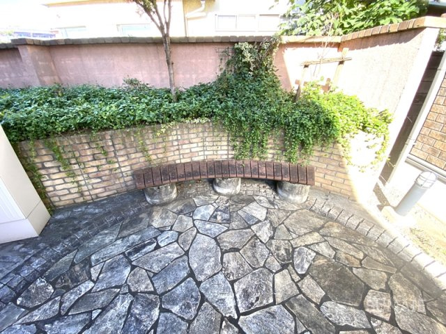 ヴィアレットⅠのその他共用部分|共用ベンチ☆彡