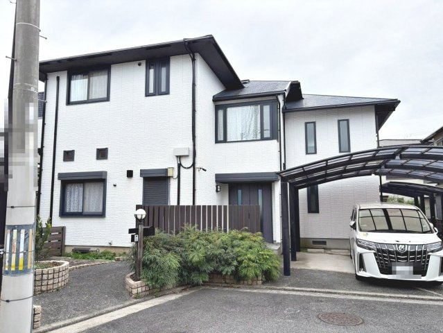 野尻町　中古一戸建の外観|【閑静な住宅地でのびのび子育て】閑静な住宅地で子育て家族にピッタリ。毎日のお散歩も快適な緑に恵まれたエリアです。