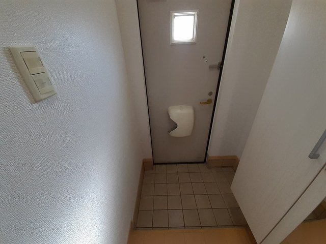 フランブリーズⅡの玄関