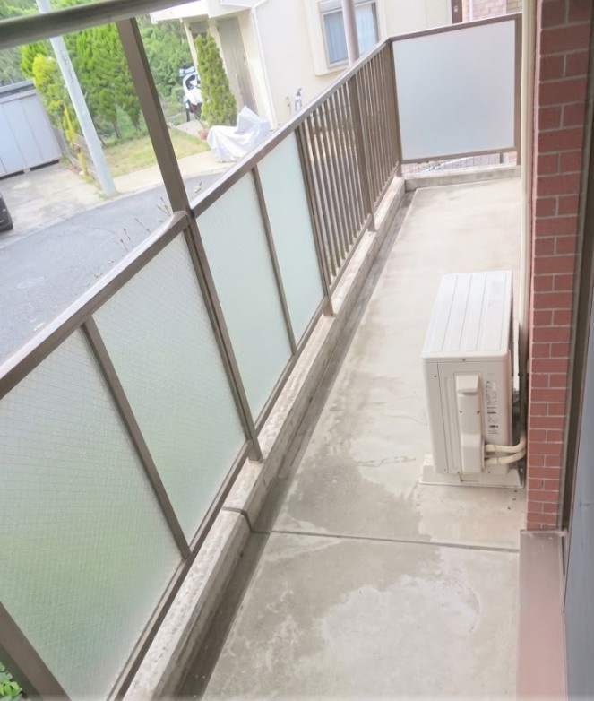 グレーシャス市川のバルコニー