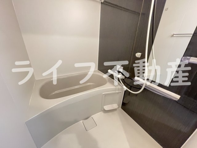 クローバー・クレストの浴室|ゆったり過ごせるお風呂です