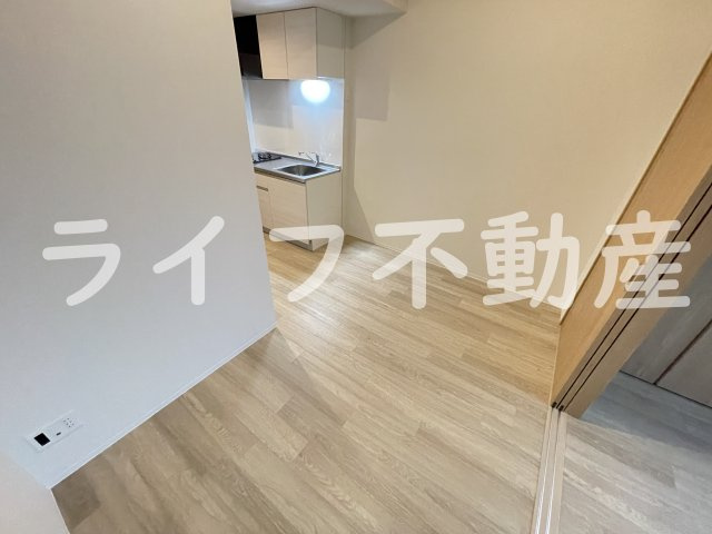 クローバー・クレストの内装|明るい室内です