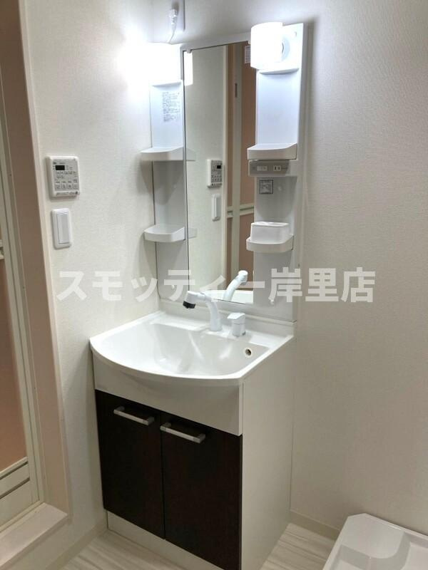 ラフィーネ聖天坂Ⅶ番館の洗面所
