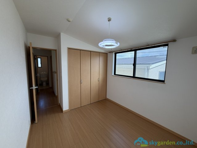 平塚市根坂間　中古戸建の子供部屋