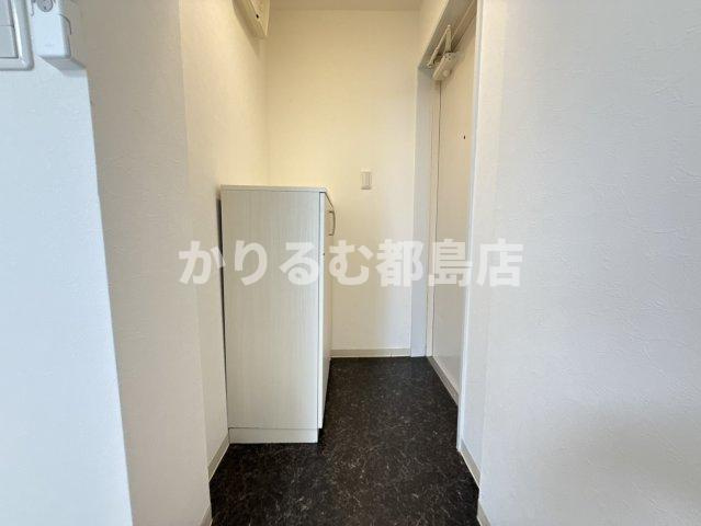 グランディール京橋の玄関