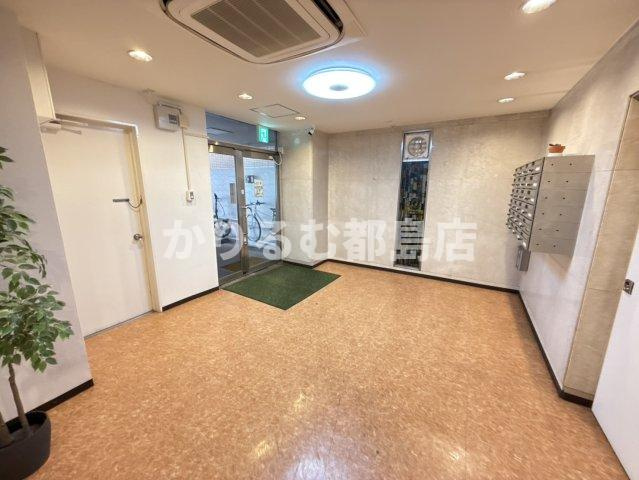 グランディール京橋のロビー