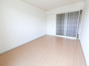 【その他】 | ＊洋室の写真です。